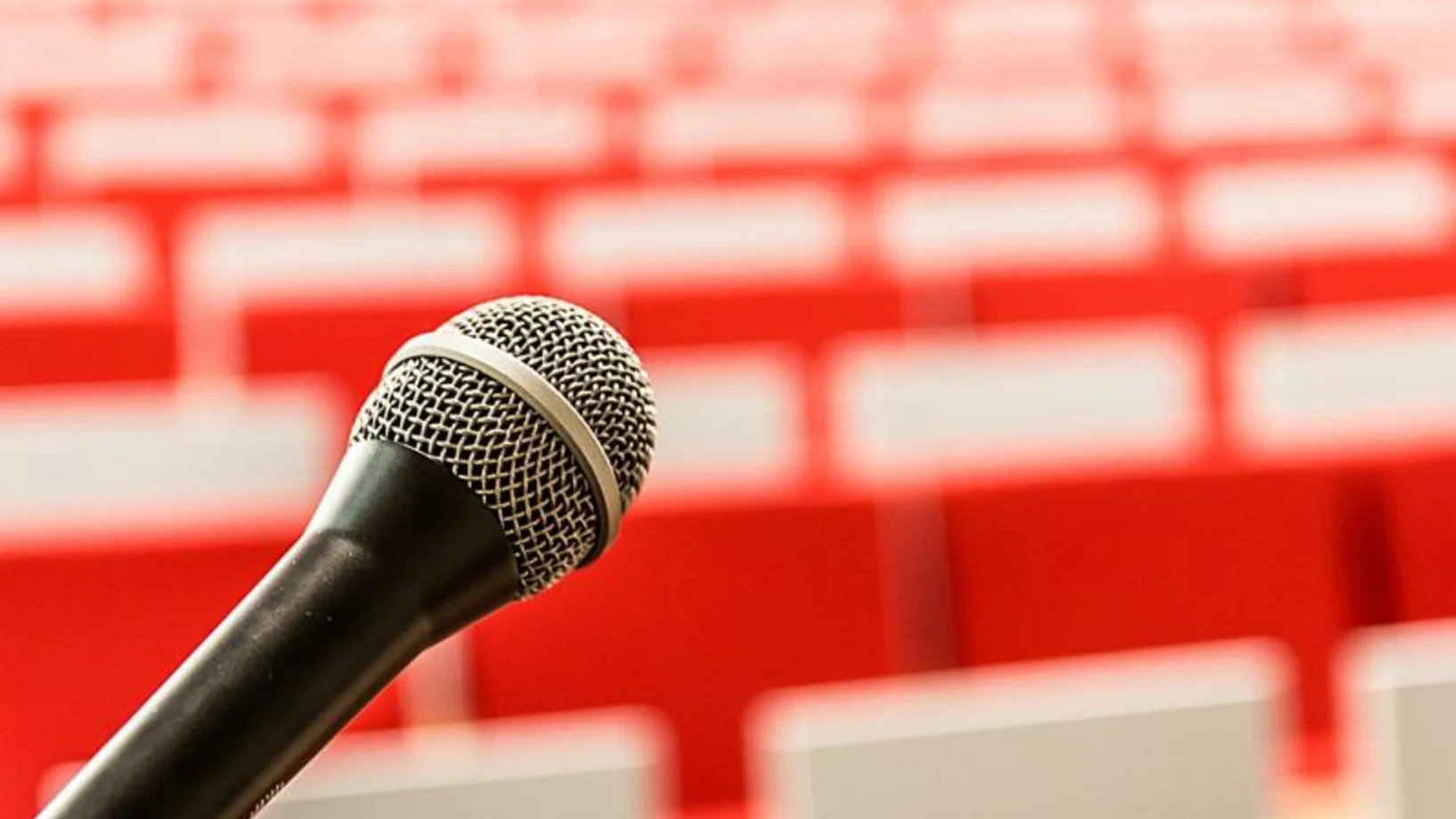 microphone-2775447_1280_ Bild von Michal Jarmoluk auf Pixabay.jpg